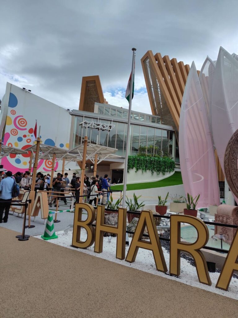 【レポ大阪万博】インドネシア館のコーヒーは〇〇だった！牛骨スープの味も【注意点あり】